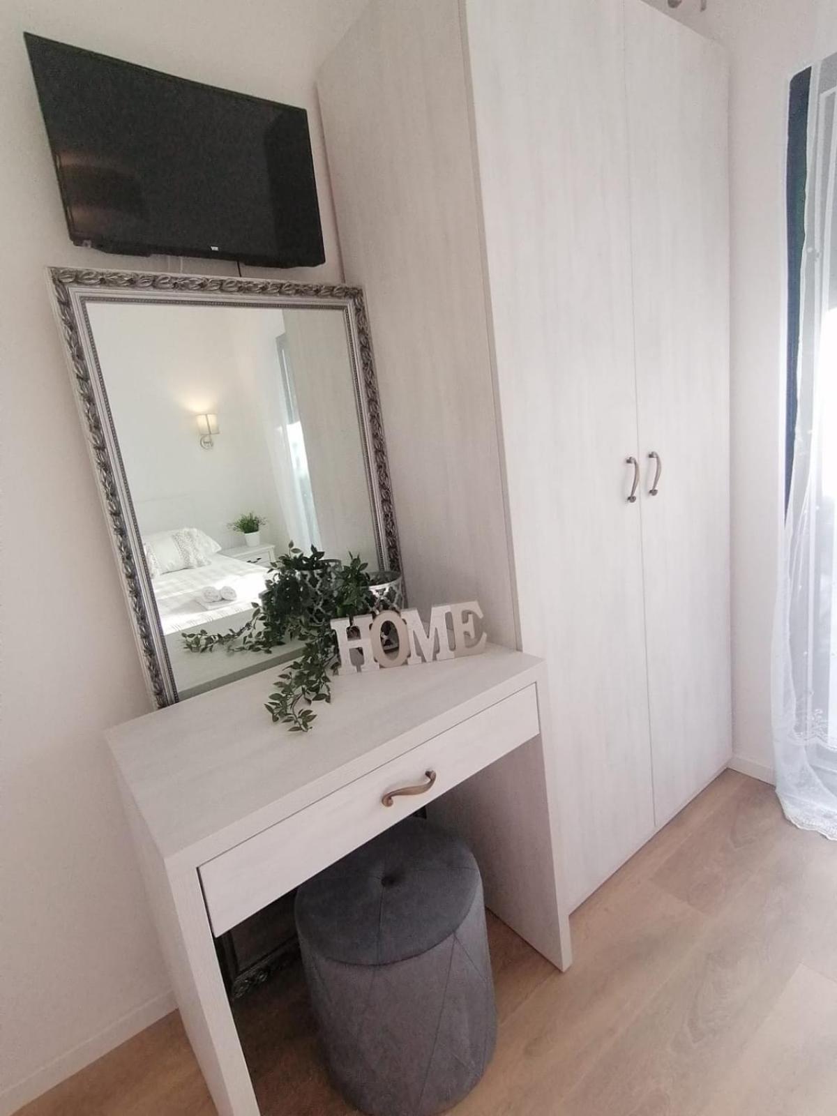 Apartmani Zoric Vodice Zimmer foto