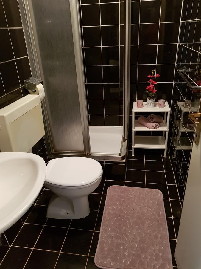 Apartmani Zoric Vodice Exterior foto